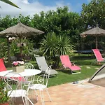 Bed and Breakfast La Roseraie *