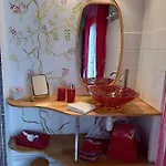 La Roseraie Bed and Breakfast Trizay