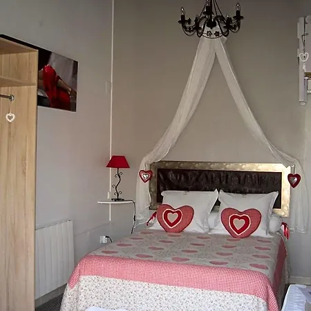 Bed & Breakfast La Roseraie Trizay
